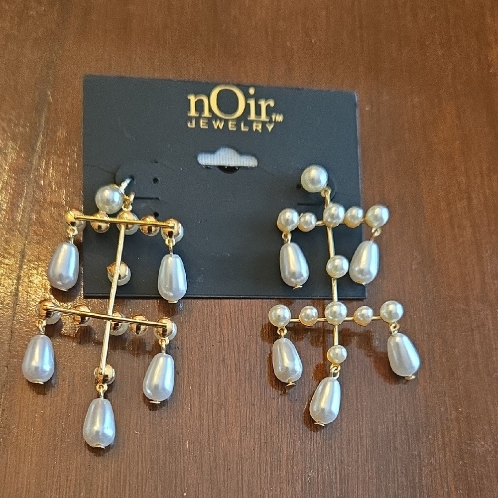 New nOir Jewelry Earrings Gold Faux Pearl Dangle Drop Chandelier Statement